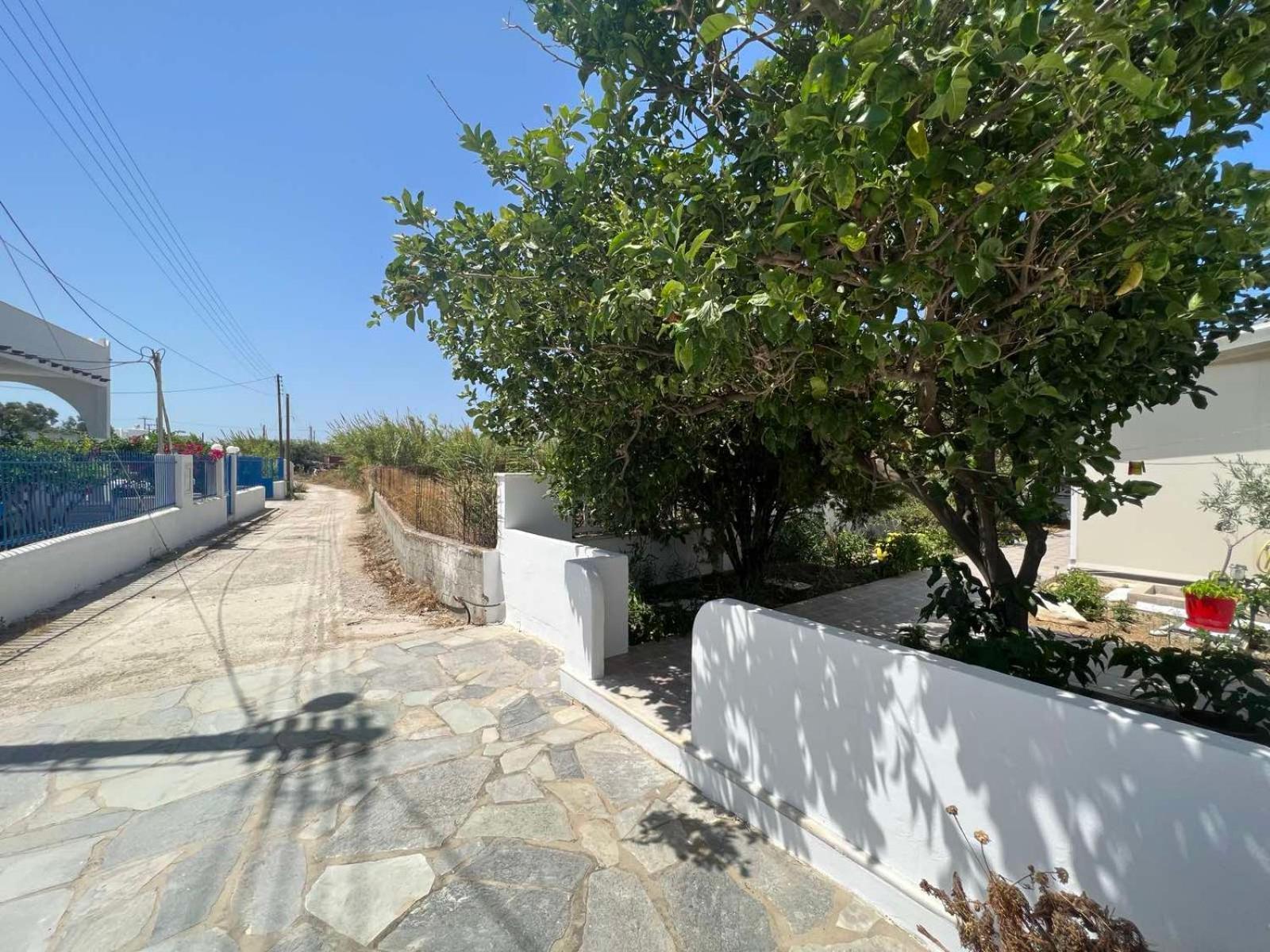Villa Peaceful House à Naxos City Extérieur photo